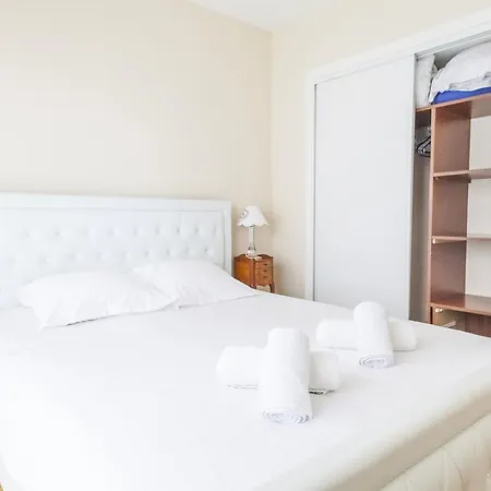 Superb  1 Bedroom Close To The Beach Alexandre Iii Apartment Cannes